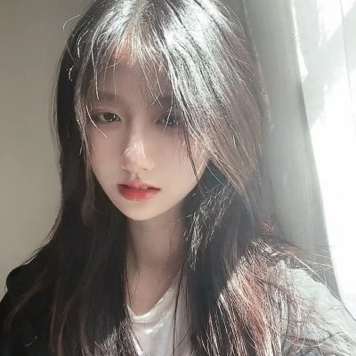 发光的河流